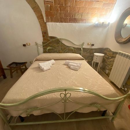 Podere Mona Pomarance Buitenkant foto