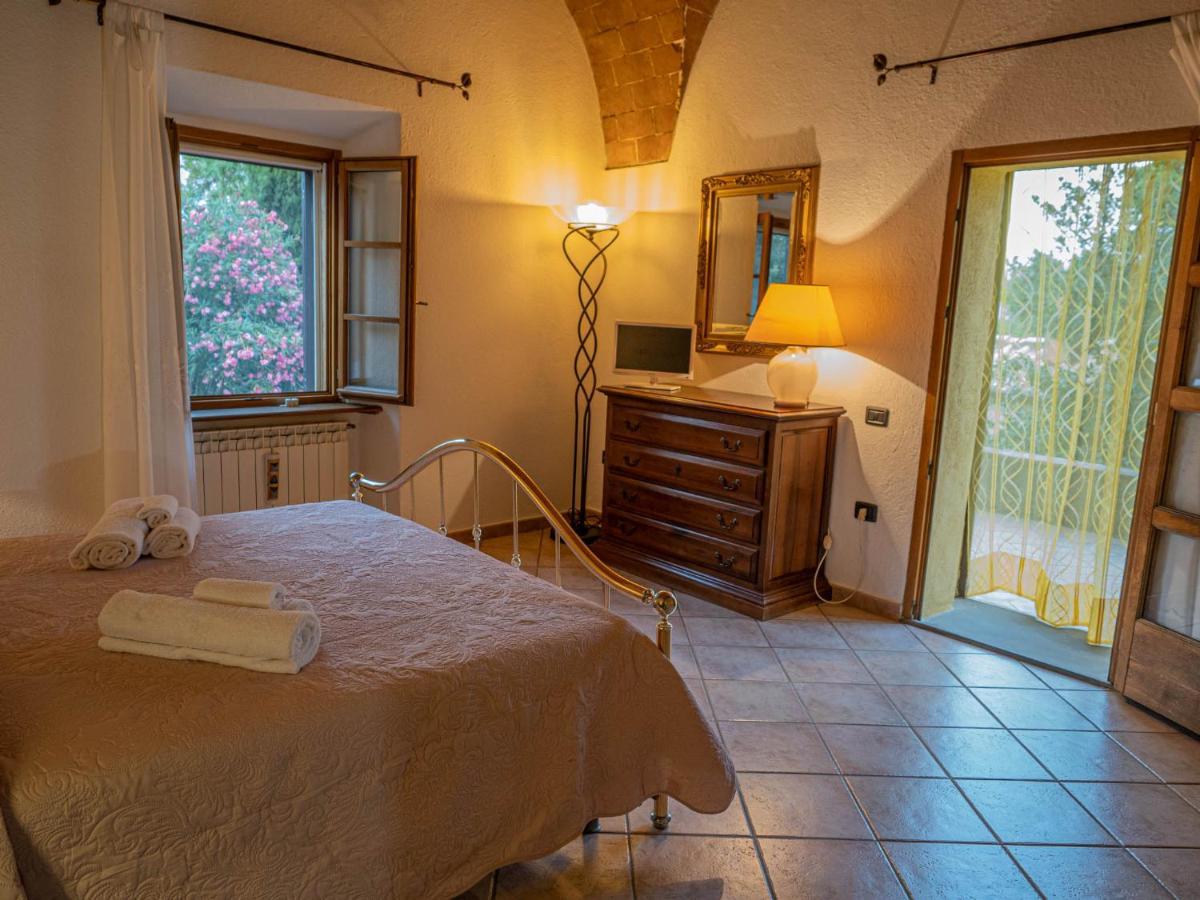 Podere Mona Pomarance Buitenkant foto